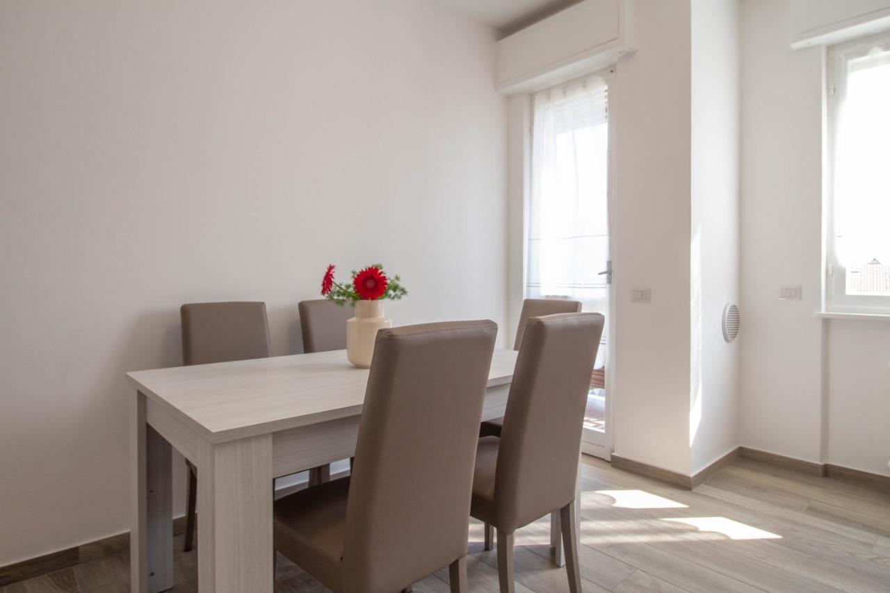 Mamma Ciccia Holiday Home - Casa Imperia แมนเดลโล เดล ลาริโอ ภายนอก รูปภาพ