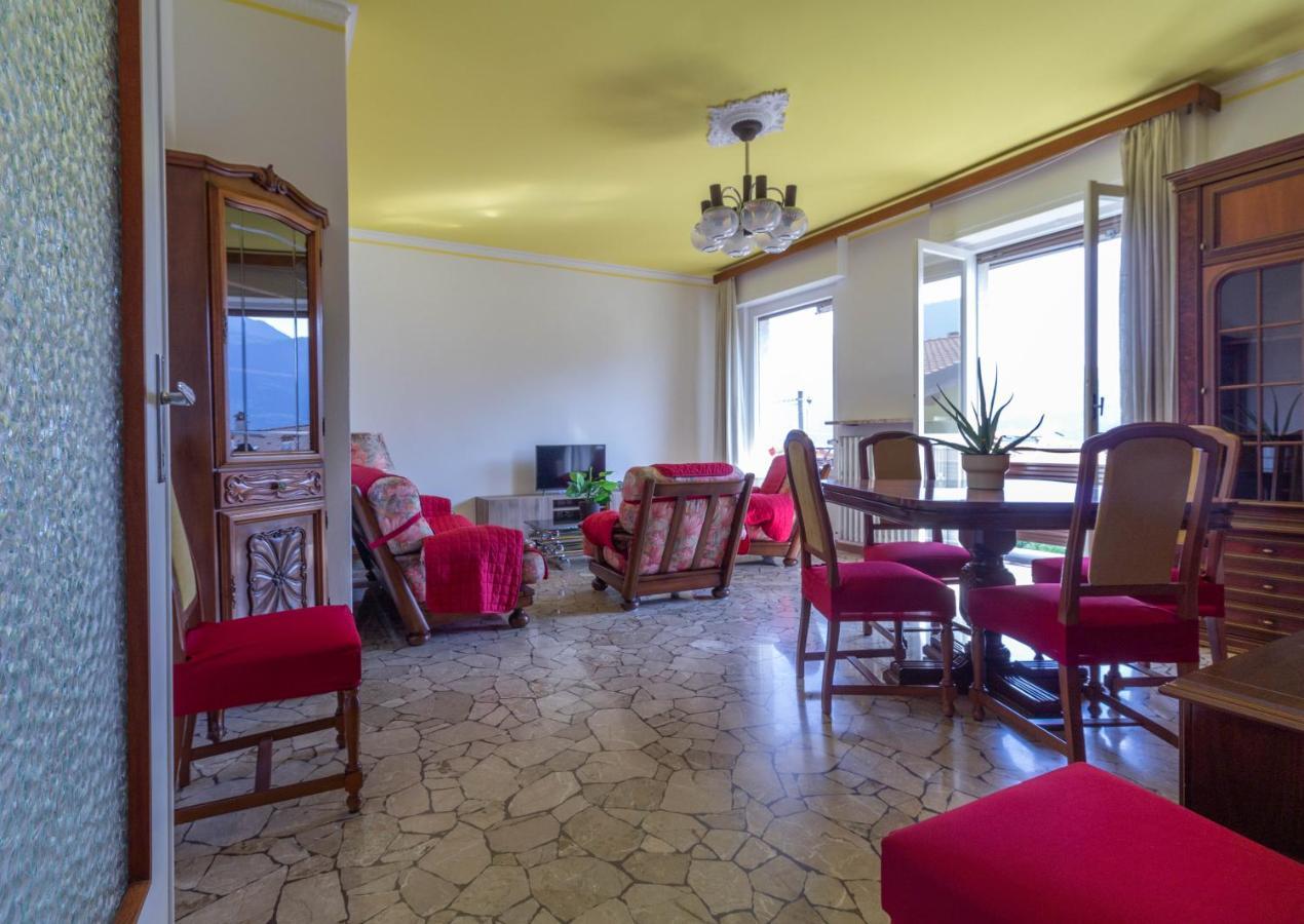 Mamma Ciccia Holiday Home - Casa Imperia แมนเดลโล เดล ลาริโอ ภายนอก รูปภาพ