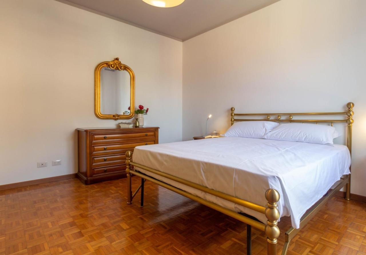 Mamma Ciccia Holiday Home - Casa Imperia แมนเดลโล เดล ลาริโอ ภายนอก รูปภาพ