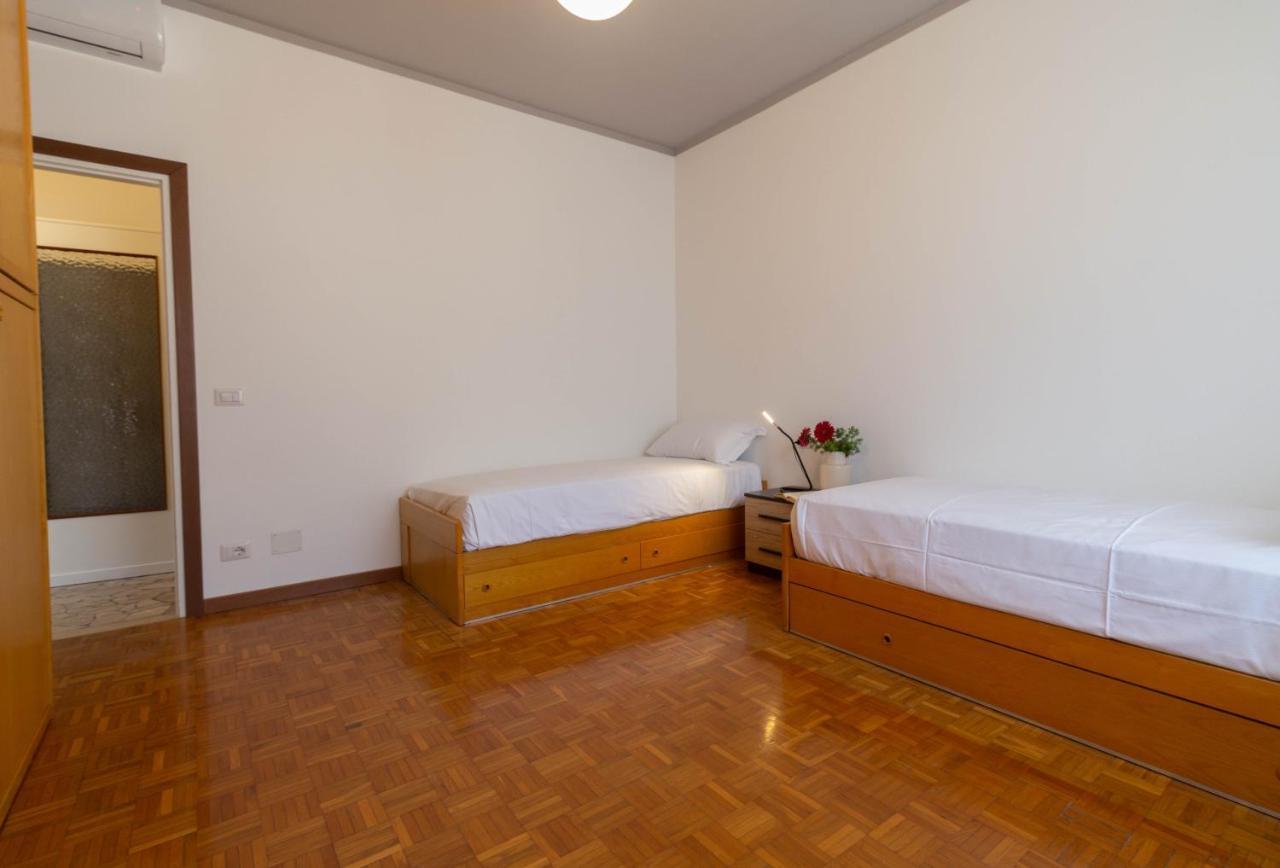 Mamma Ciccia Holiday Home - Casa Imperia แมนเดลโล เดล ลาริโอ ภายนอก รูปภาพ