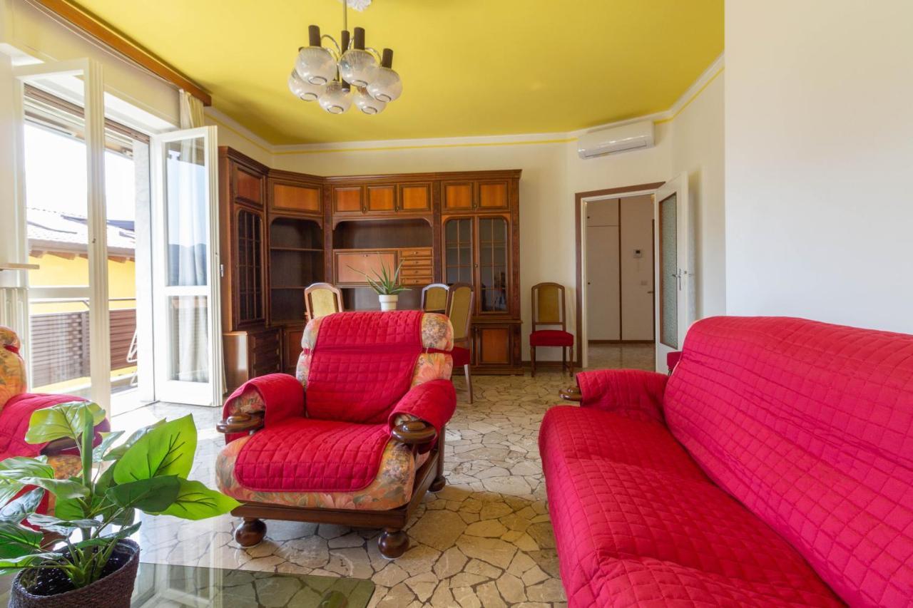 Mamma Ciccia Holiday Home - Casa Imperia แมนเดลโล เดล ลาริโอ ภายนอก รูปภาพ