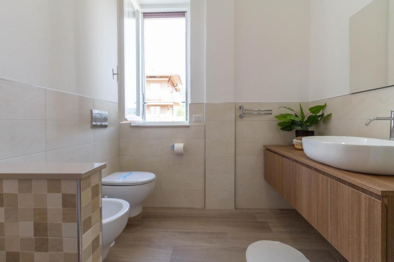 Mamma Ciccia Holiday Home - Casa Imperia แมนเดลโล เดล ลาริโอ ภายนอก รูปภาพ
