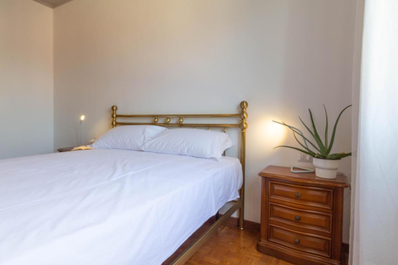 Mamma Ciccia Holiday Home - Casa Imperia แมนเดลโล เดล ลาริโอ ภายนอก รูปภาพ