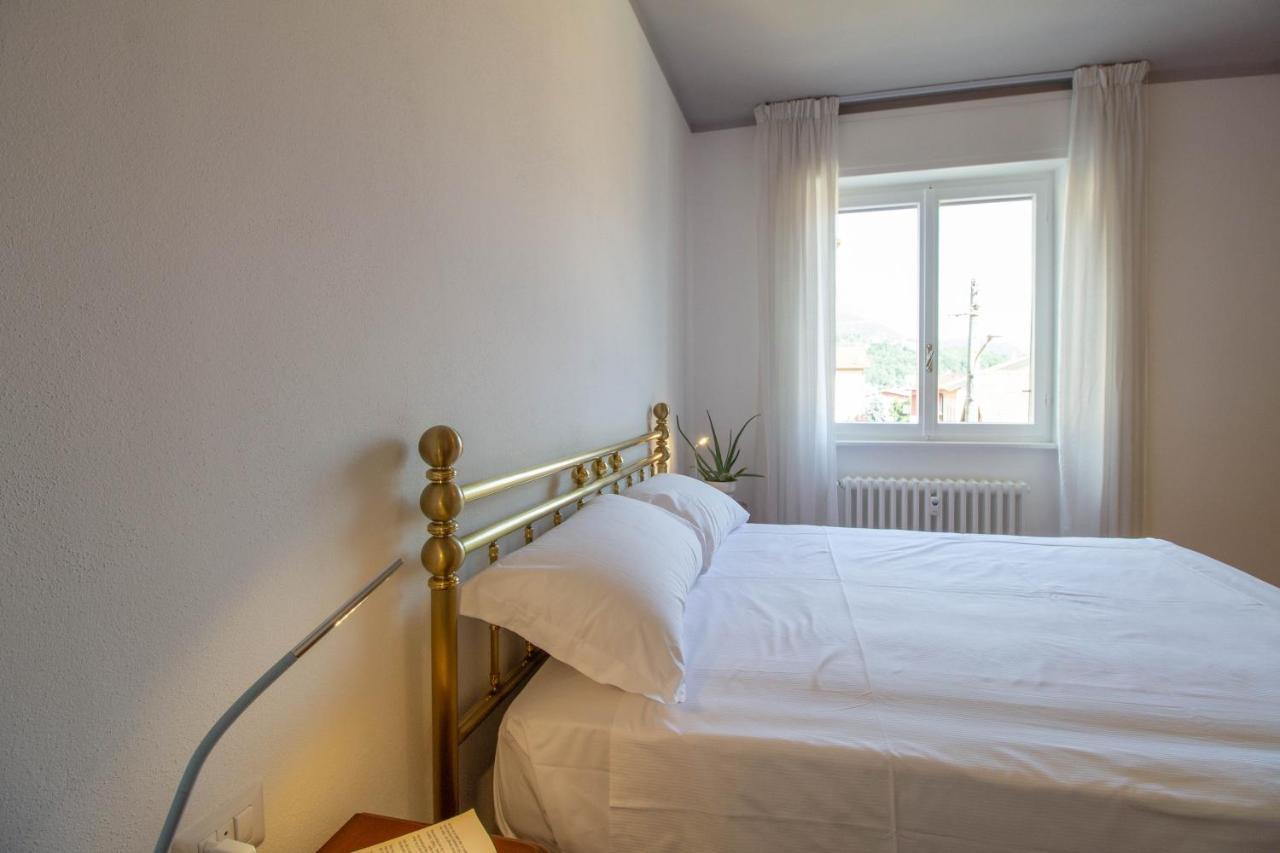 Mamma Ciccia Holiday Home - Casa Imperia แมนเดลโล เดล ลาริโอ ภายนอก รูปภาพ